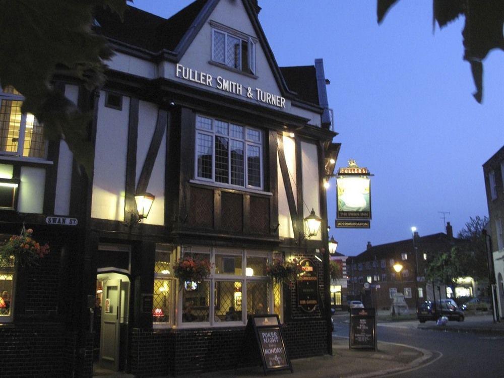The Swan Inn Pub Isleworth Kültér fotó